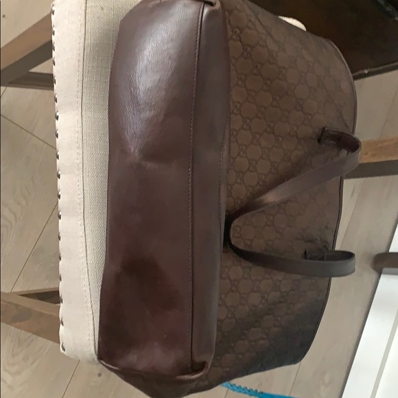 Gucci signature monogram brown leather tote - Picture 5 of 16